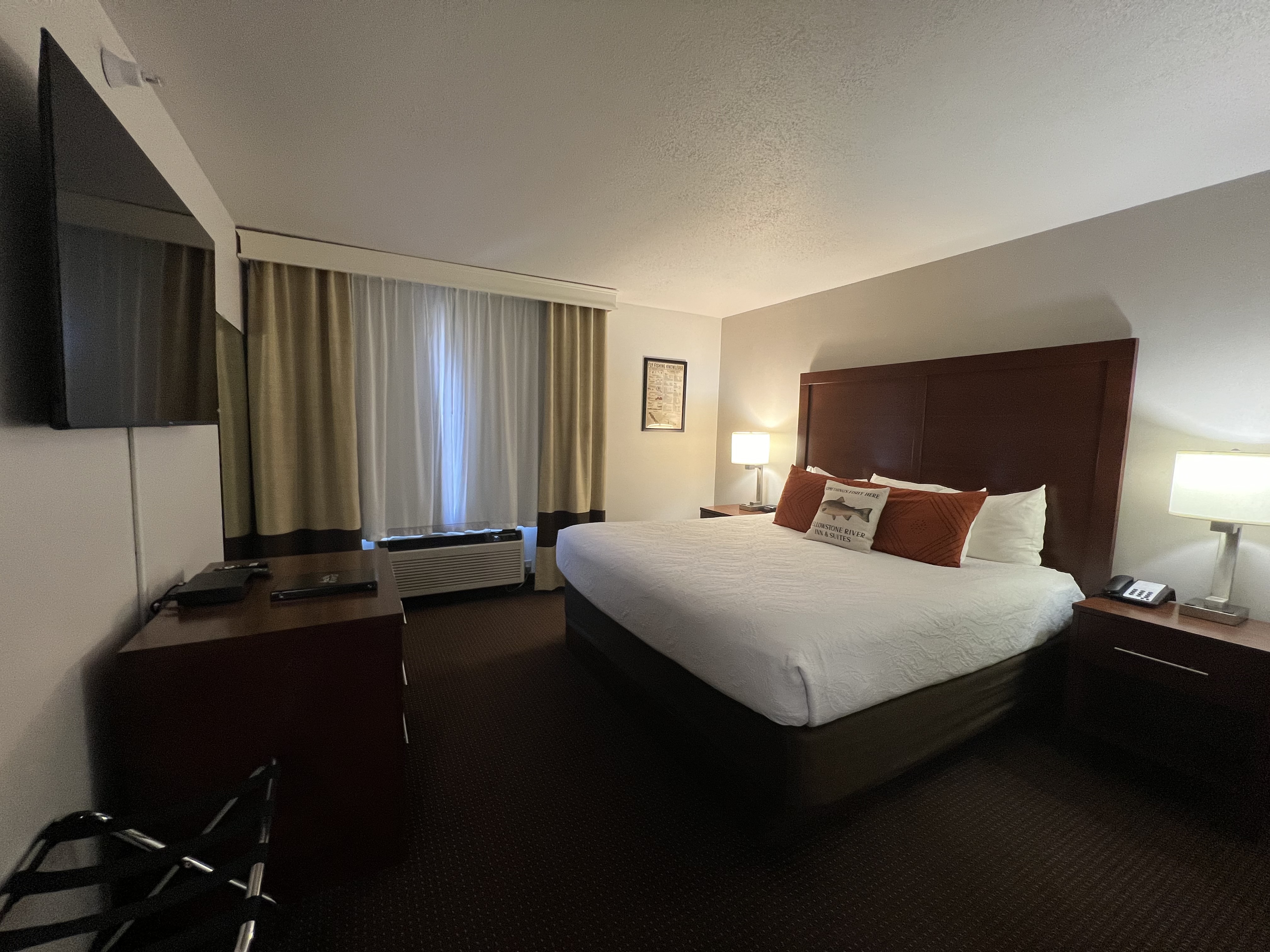 Yellowstone River Inn & Suites — photo 8 of 23