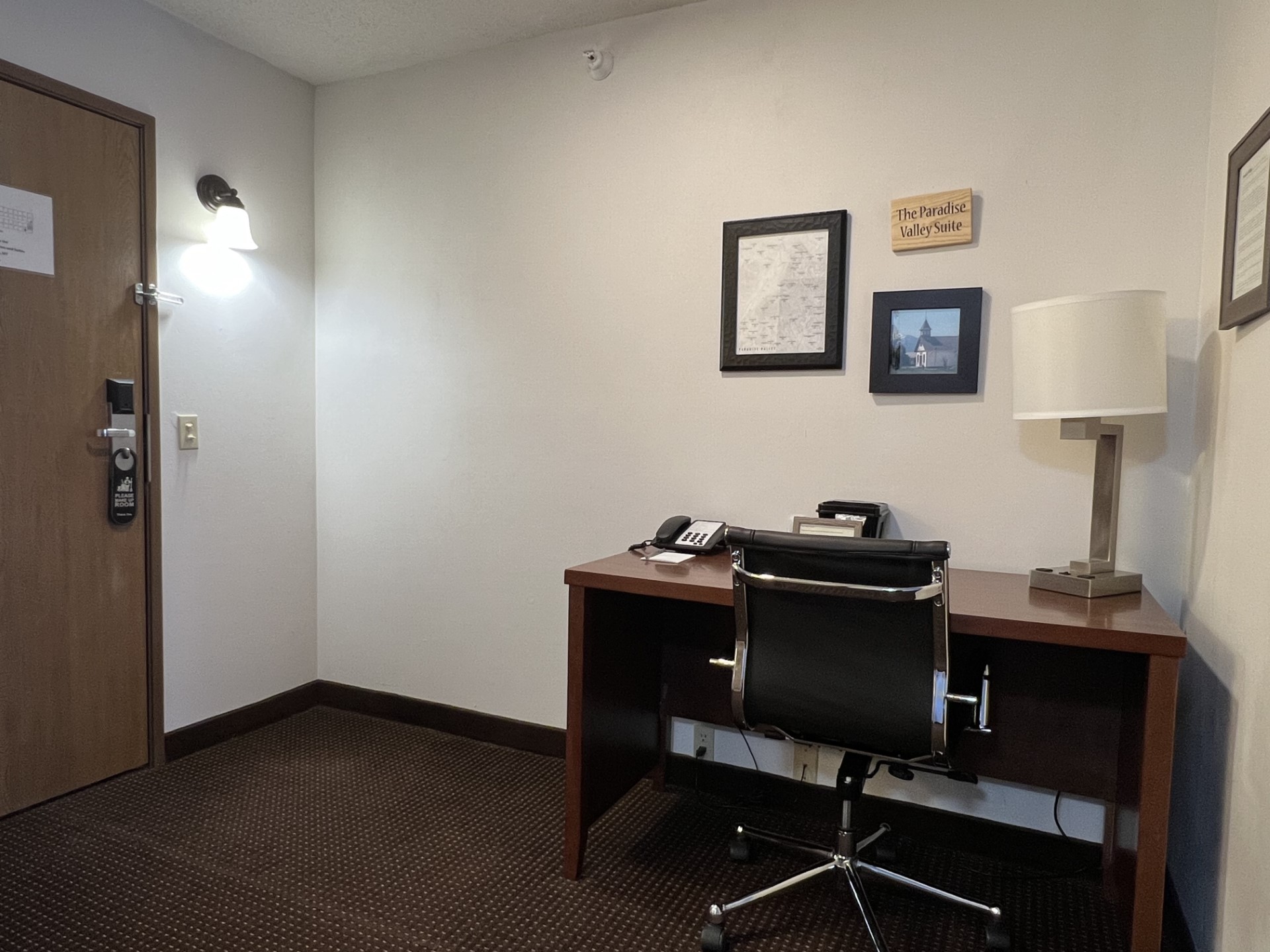 Yellowstone River Inn & Suites — photo 19 of 23