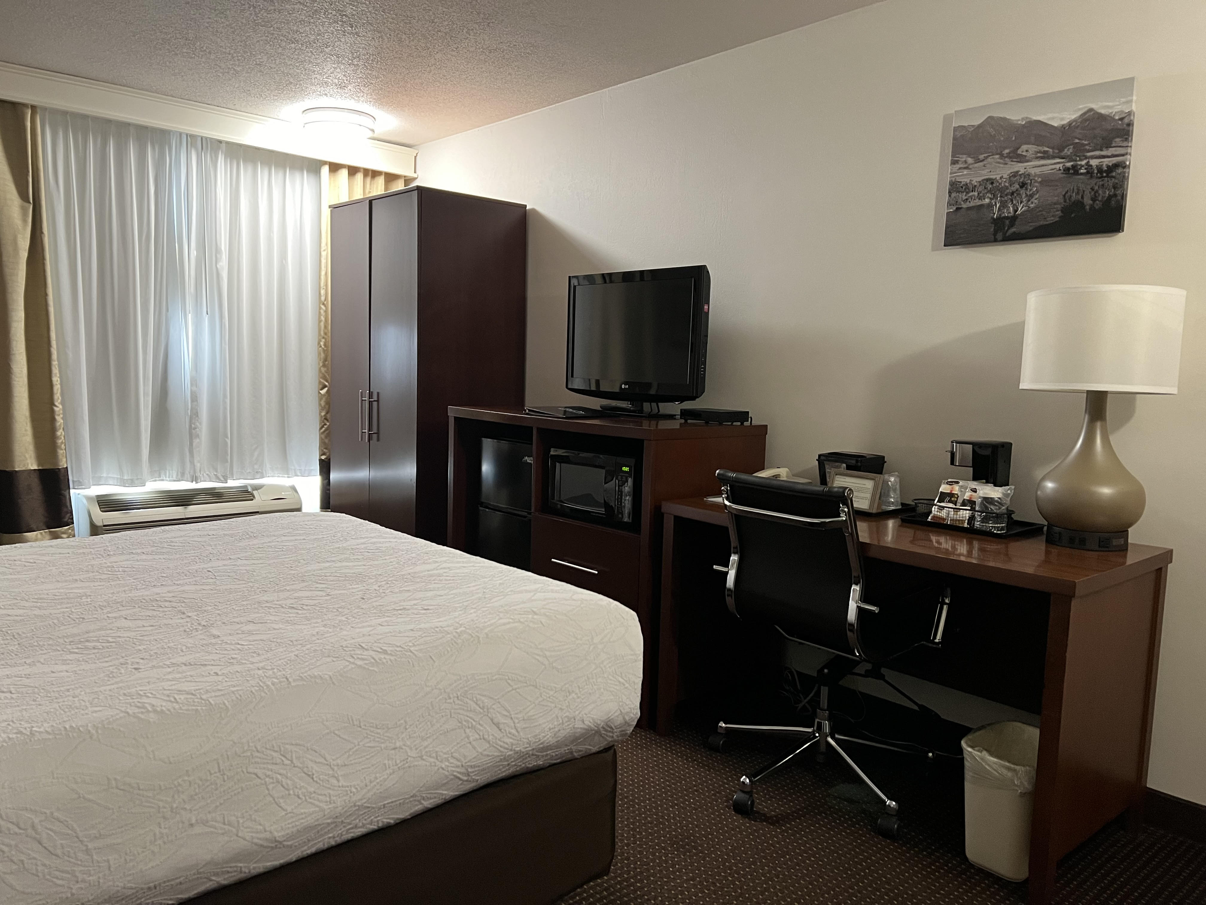 Yellowstone River Inn & Suites — photo 21 of 23
